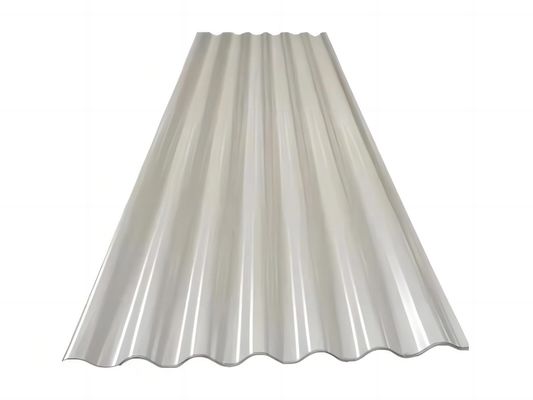 Alliage d'aluminium de 18 X 1000 mm 3003 ou 3004 corrugé Ral couleur feuille d'aluminium prépeinte pour la fabrication de panneaux de revêtement