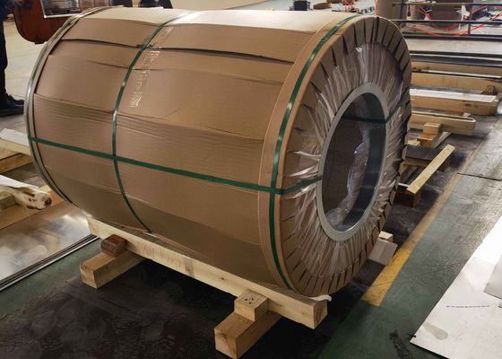 Coil d'aluminium prépeint en blanc d'une épaisseur de 0,6 mm pour les structures légères