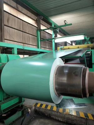 PE / PVDF / SMP bobine en aluminium revêtue de couleur pour porte de volets à rouleaux épaisseur 0,95 mm