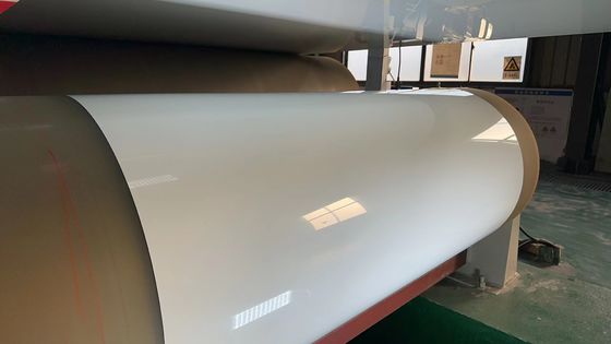 Série 3000 bobine d'aluminium prépeint résistant à la corrosion avec revêtement protecteur