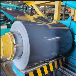 Bonne stabilité des couleurs et du lustre Rouleau enduit d'aluminium pour la production de toiture