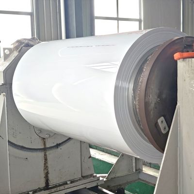 Alliage 3105 bobine d'aluminium prépeinte couverte de couleur de 3 mm pour tuyaux de drainage