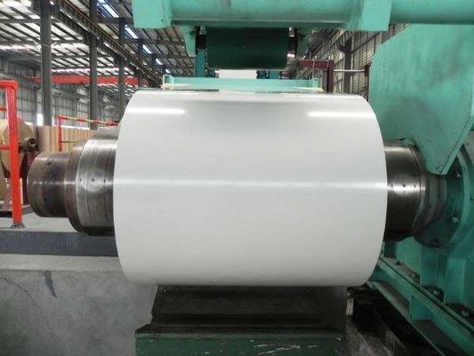 Alliage 3005 Couleur blanche 0,65 mm Épaisseur 1000 mm Large couleur blanche revêtement d'aluminium Pour les machines à laver et sécheuses Production