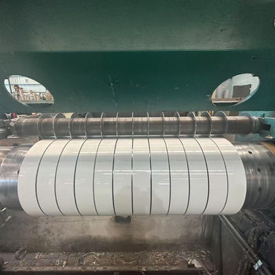 AA3xxx bobine de lettres en aluminium peint utilisée dans les lignes décoratives intérieures