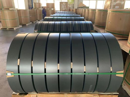 Alloy 3105 1,2 mm × 1250 mm Couche de couleur de bande d'aluminium