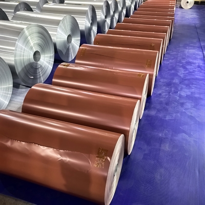 Feuille d'aluminium colorée de calibre 0,08 mm, qualité AA1100, utilisée dans les systèmes de toiture
