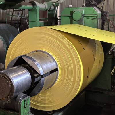 Tôle d'aluminium prélaquée AA3003 – Matériau de revêtement de qualité supérieure pour façades de bâtiments et murs-rideaux