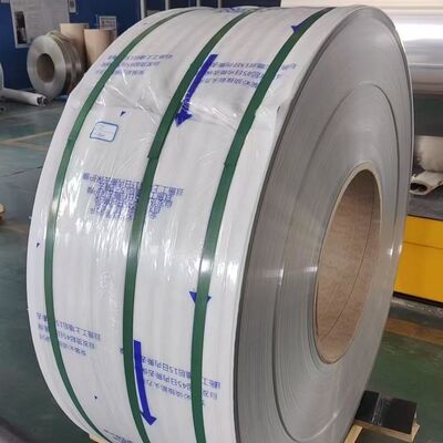 Bobine d'aluminium de 0,019 x 13 3/4 pouces pour la production de descentes pluviales