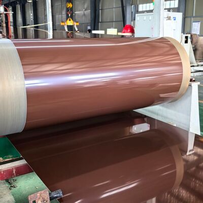 0.5mm 0.7mm Épaisseur PE/PVDF Revêtue Feuille d'aluminium prépeinte pour panneaux ondulés de toiture en métal